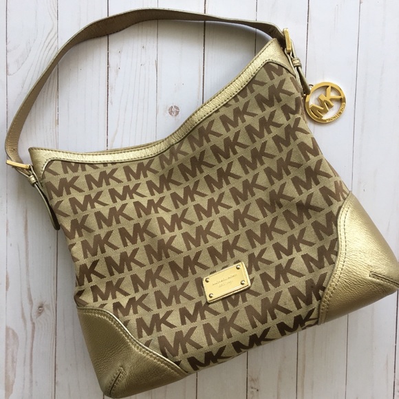 Michael Kors Handbags - Michael Kors Purse